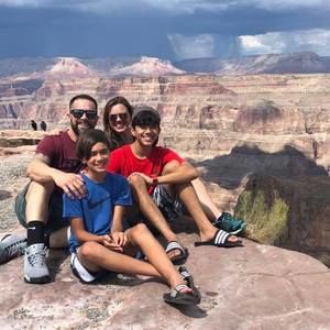 Meet your Posher, Adriana